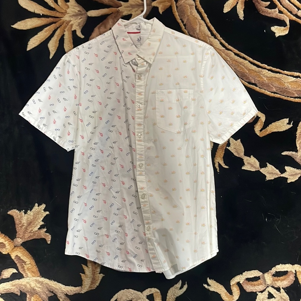 Upcycle medium ish sized sun and glasses combo shirt !